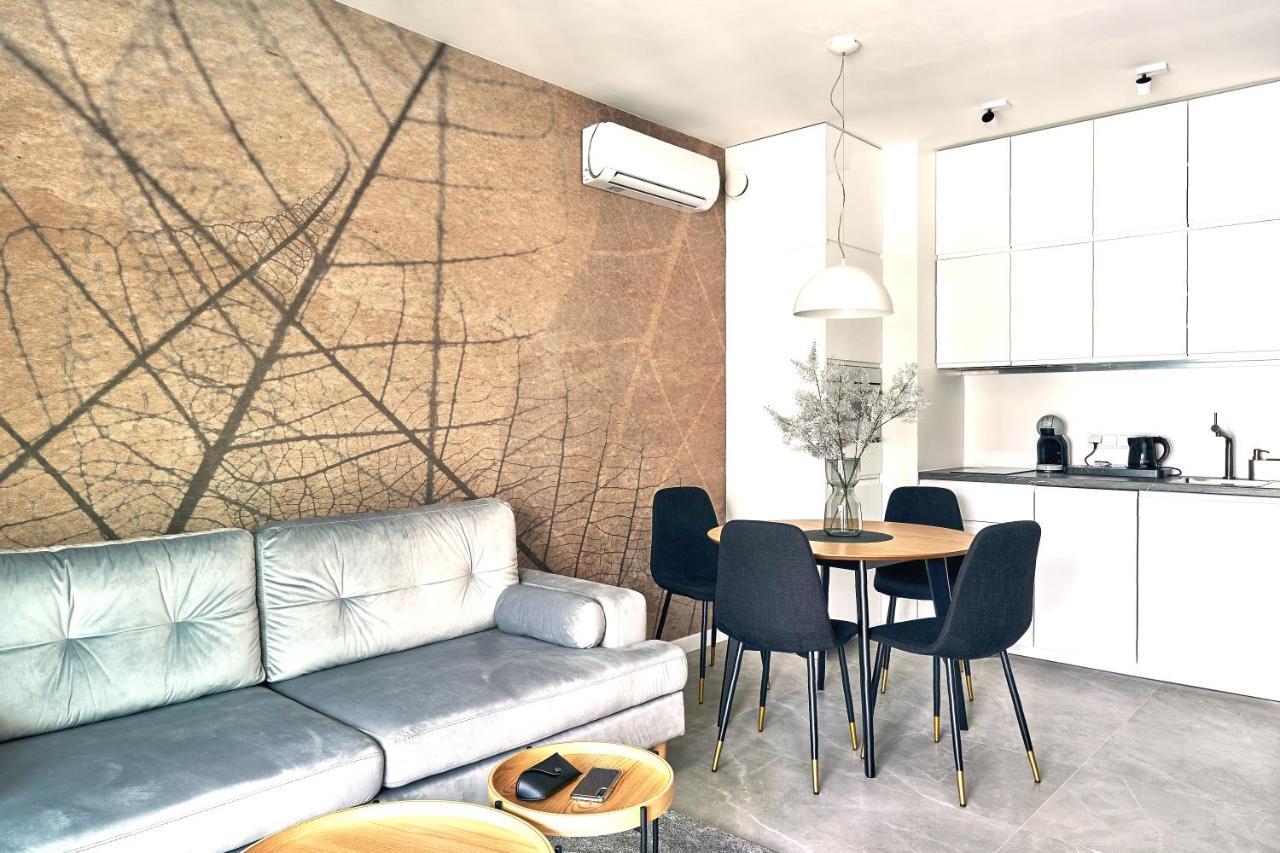 Mennica Residence Suite Apartments ワルシャワ エクステリア 写真