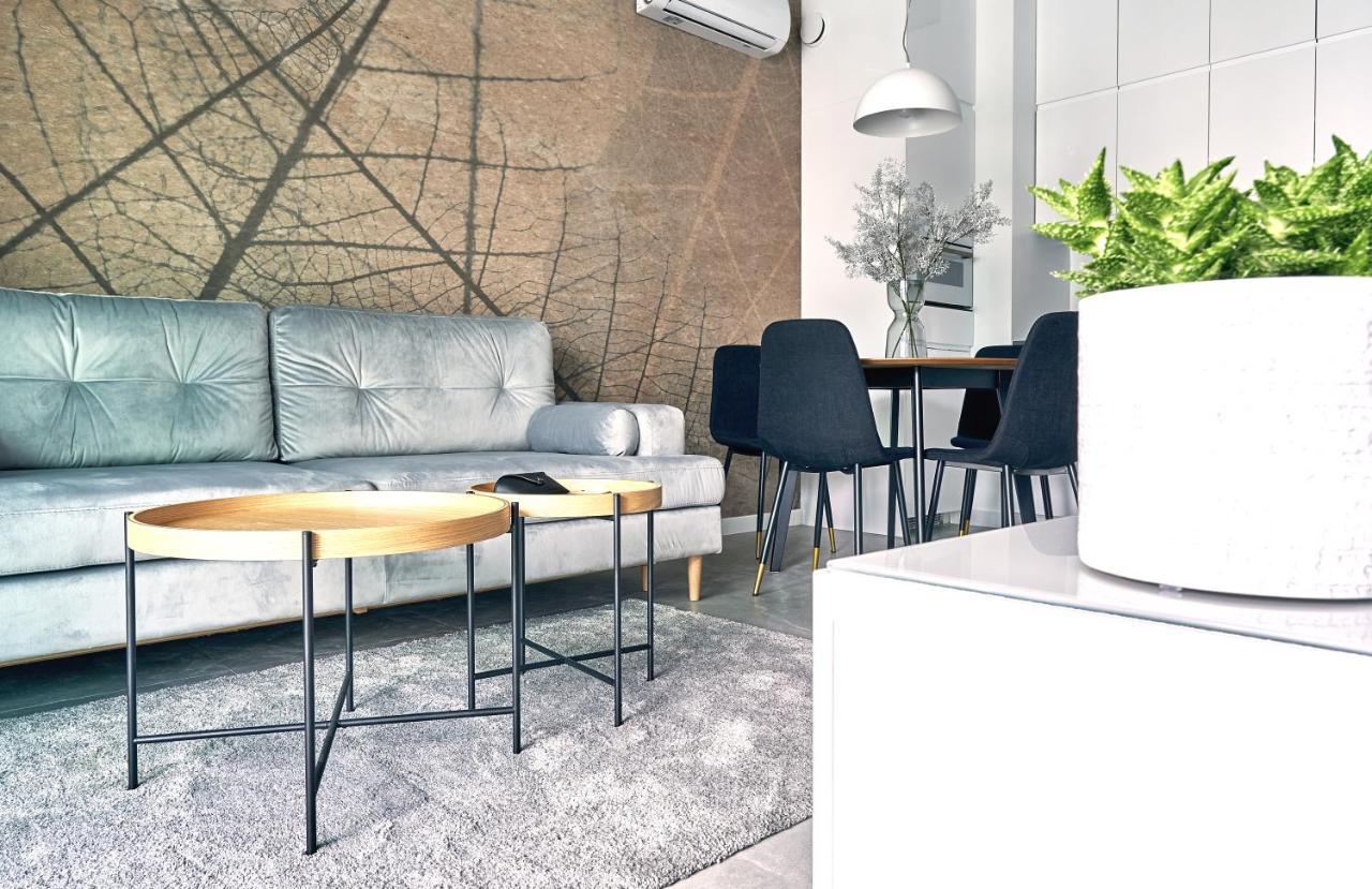 Mennica Residence Suite Apartments ワルシャワ エクステリア 写真