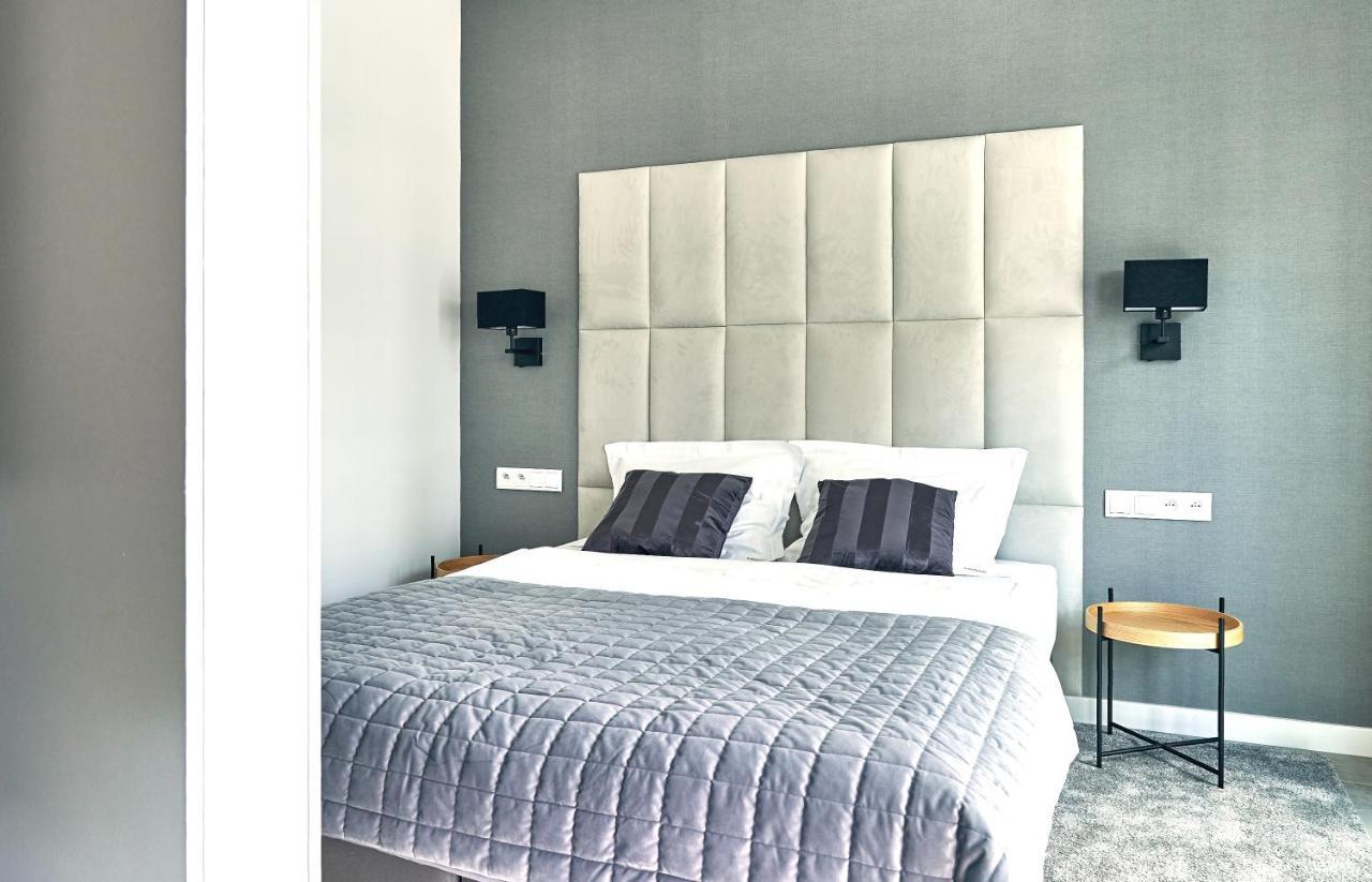 Mennica Residence Suite Apartments ワルシャワ エクステリア 写真
