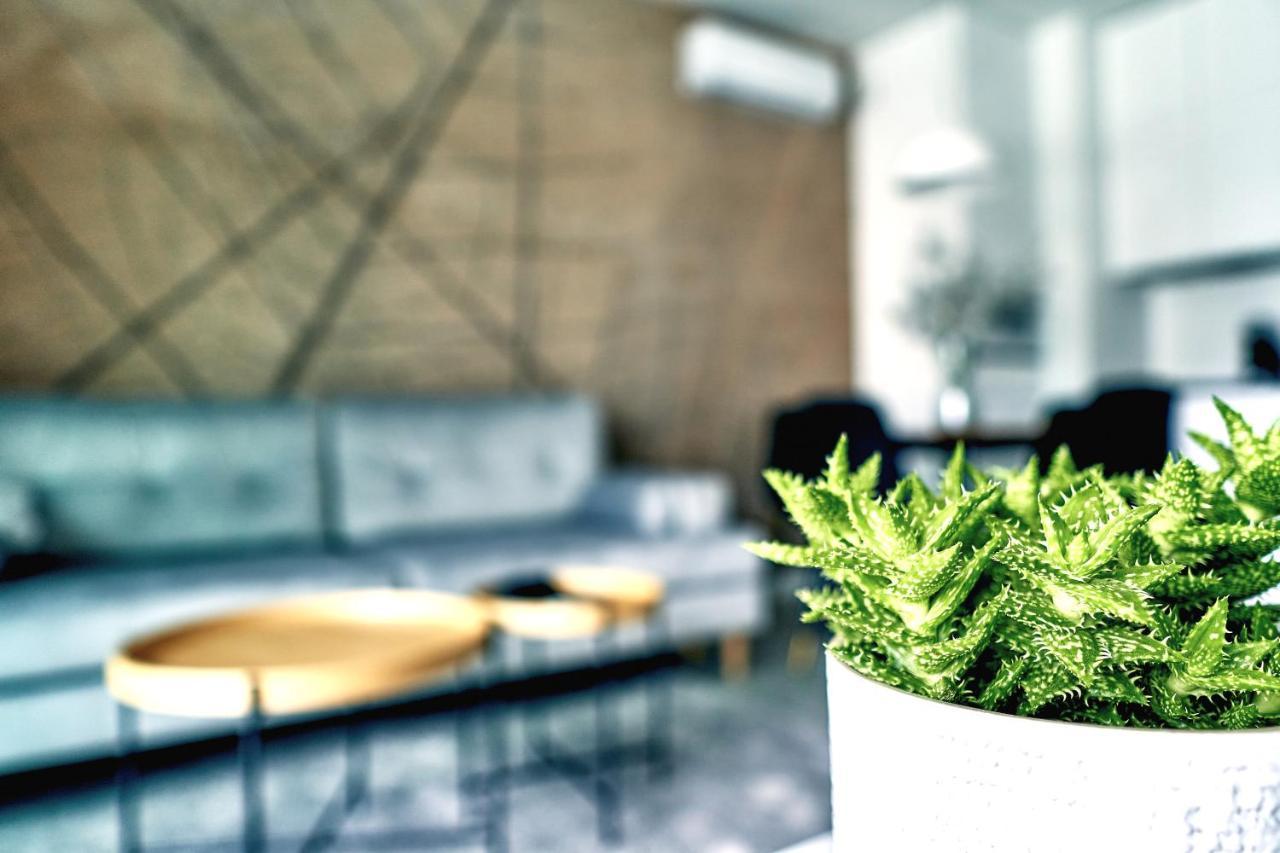 Mennica Residence Suite Apartments ワルシャワ エクステリア 写真